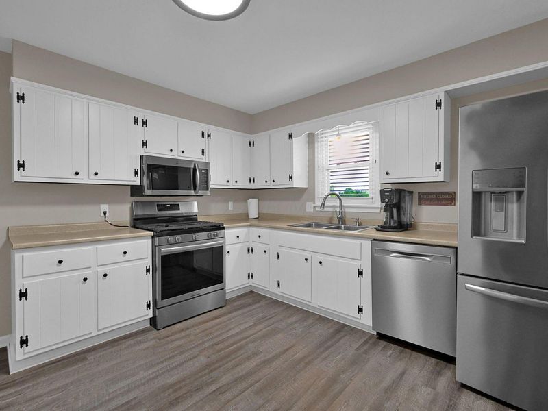 3285 Lakewood Drive, Zanesville, OH 43701 Photo 14