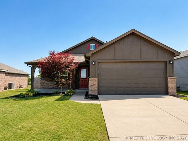 18334 E 43rd Street , Tulsa, OK 74134