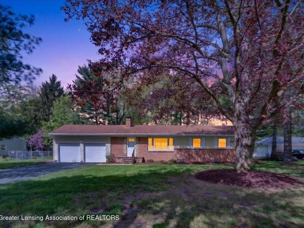4299 Oakwood Drive, Okemos, MI 48864