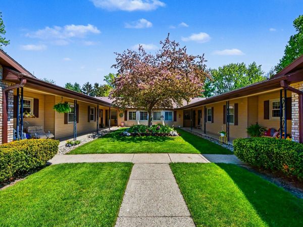 7486 Pine Grove Drive, Jenison, MI 49428