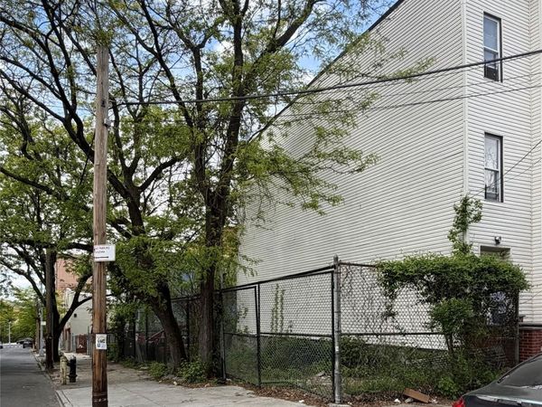 961 Cauldwell Avenue , Bronx, NY 10456