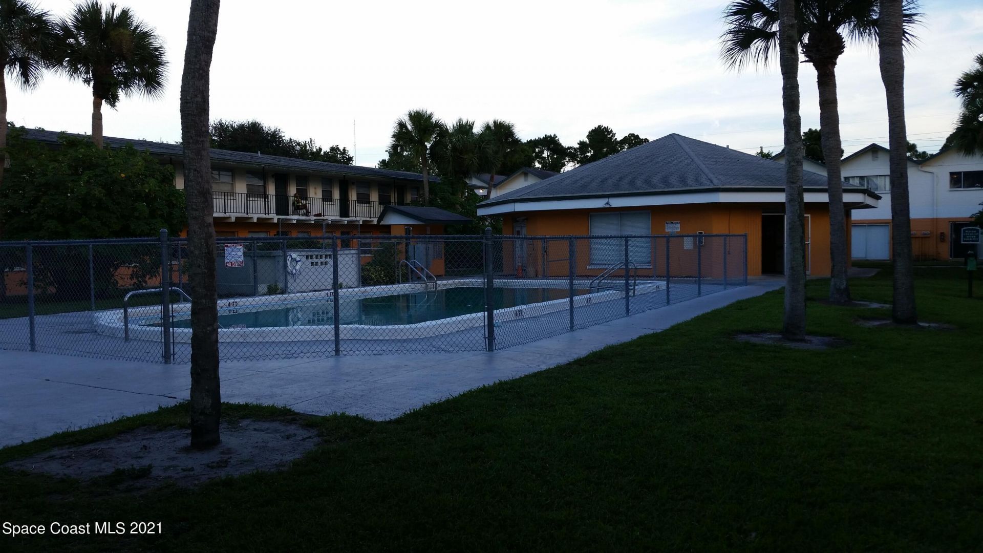 1711 Dixon Boulevard, Unit 245, Cocoa, FL 32922 Photo