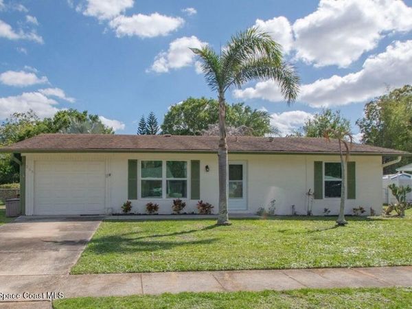 268 SW Lucero Drive , Port St. Lucie, FL 34983