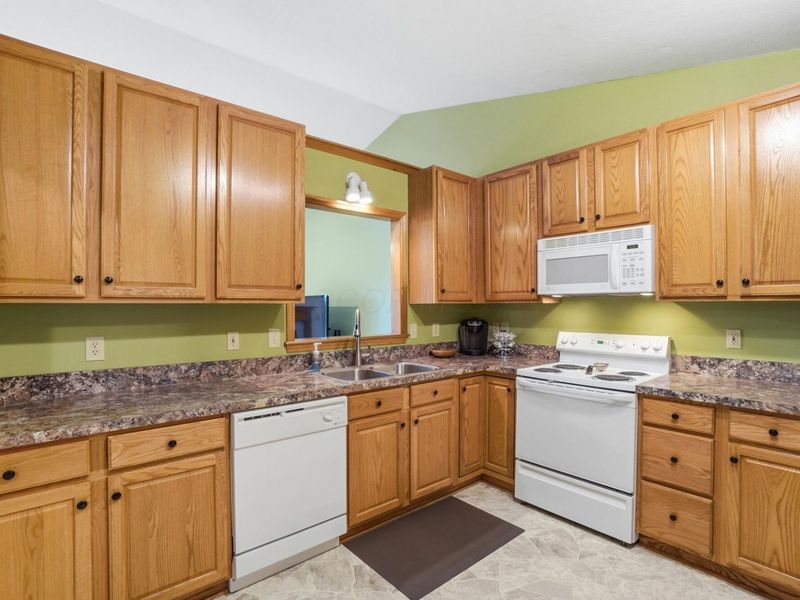 4781 Cypress Grove Drive , Groveport, OH 43125 Photo 12