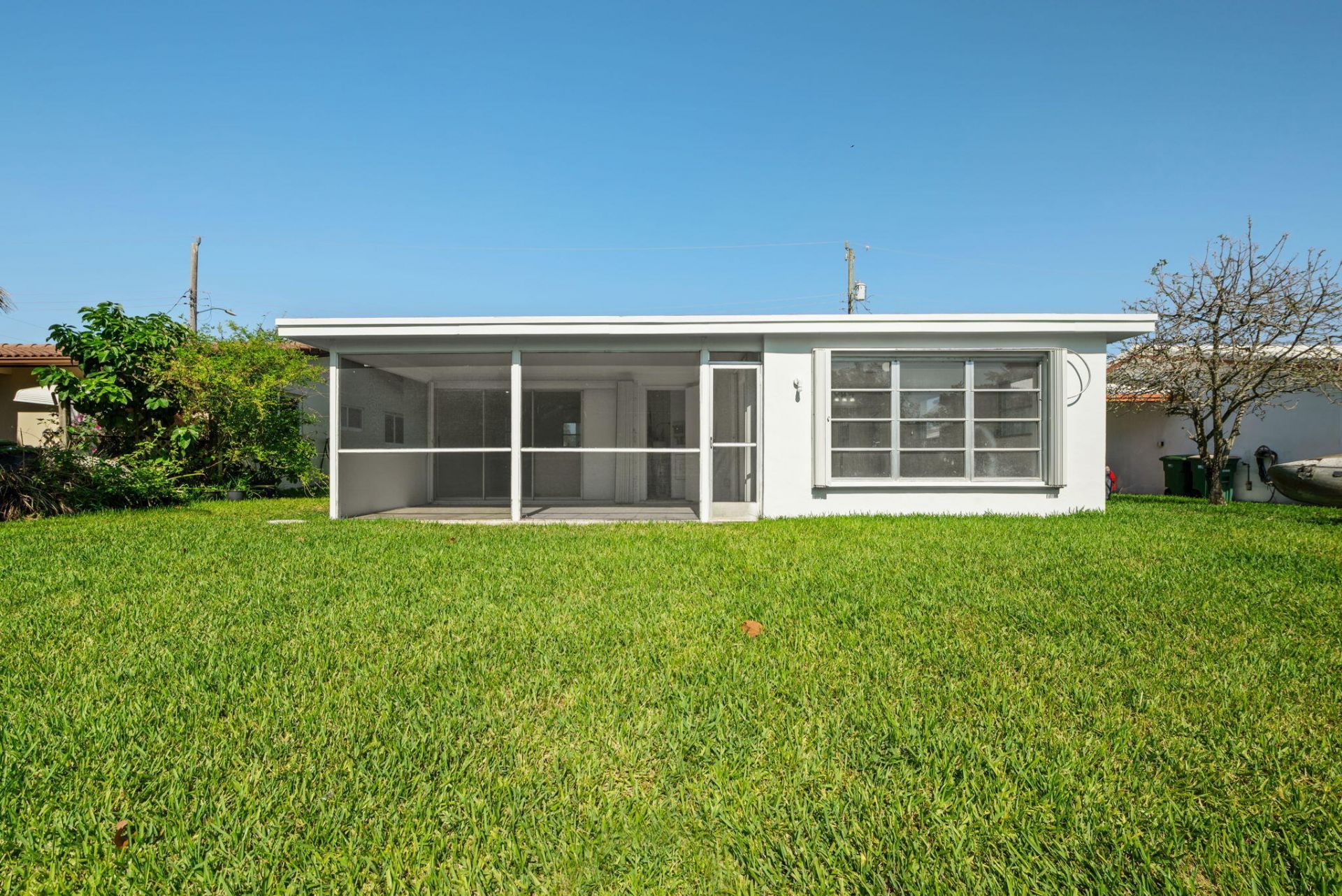 5205 NW 28th Avenue, Tamarac, FL 33309 Photo