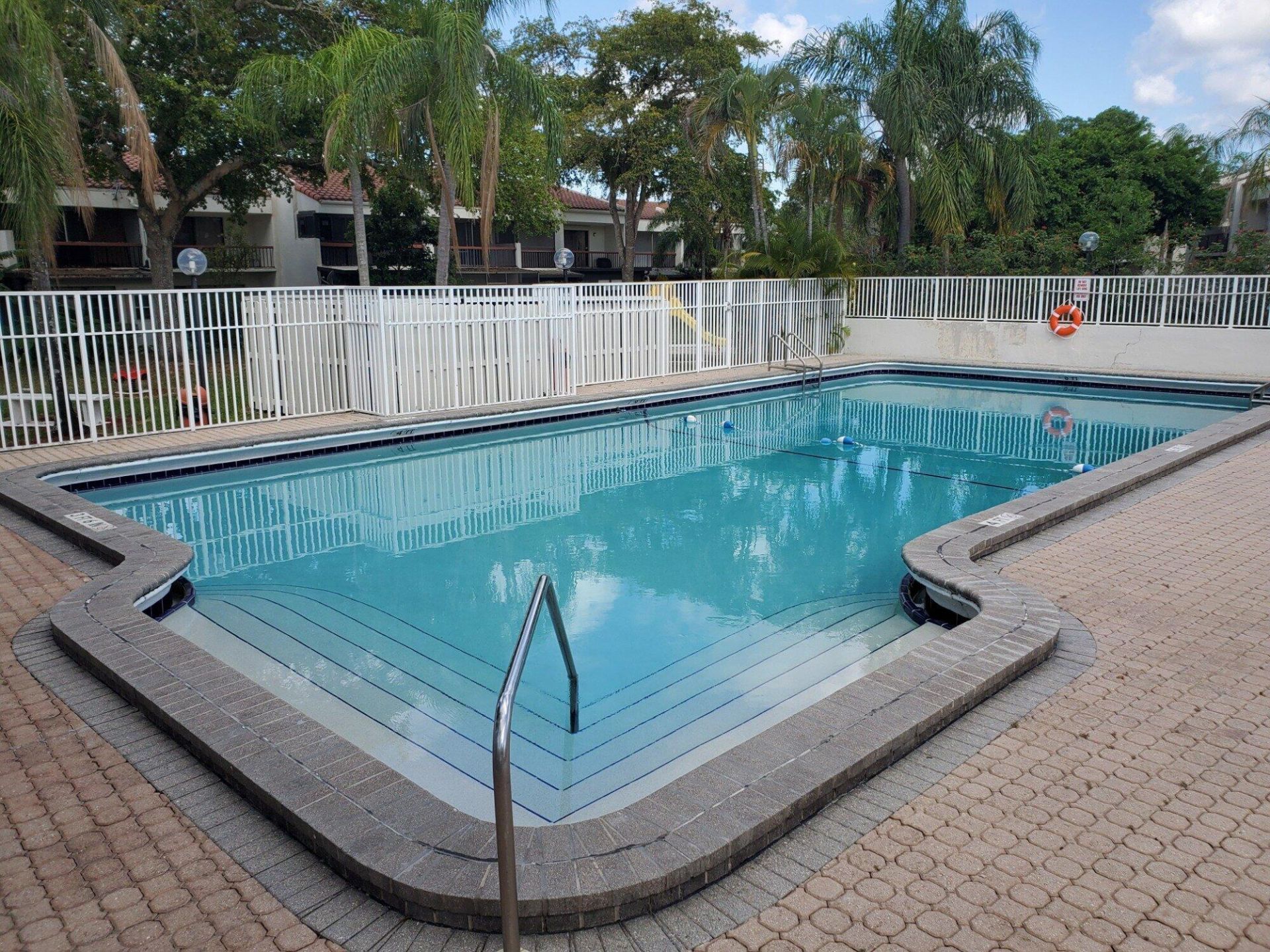 6651 Racquet Club Drive, Lauderhill, FL 33319 Photo
