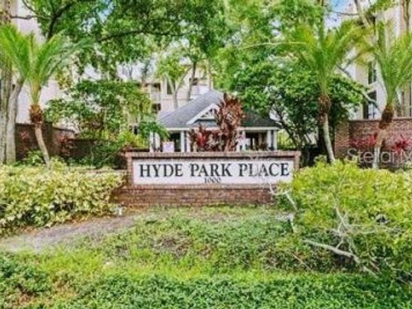 1000 W HORATIO STREET , Unit 210, TAMPA, FL 33606
