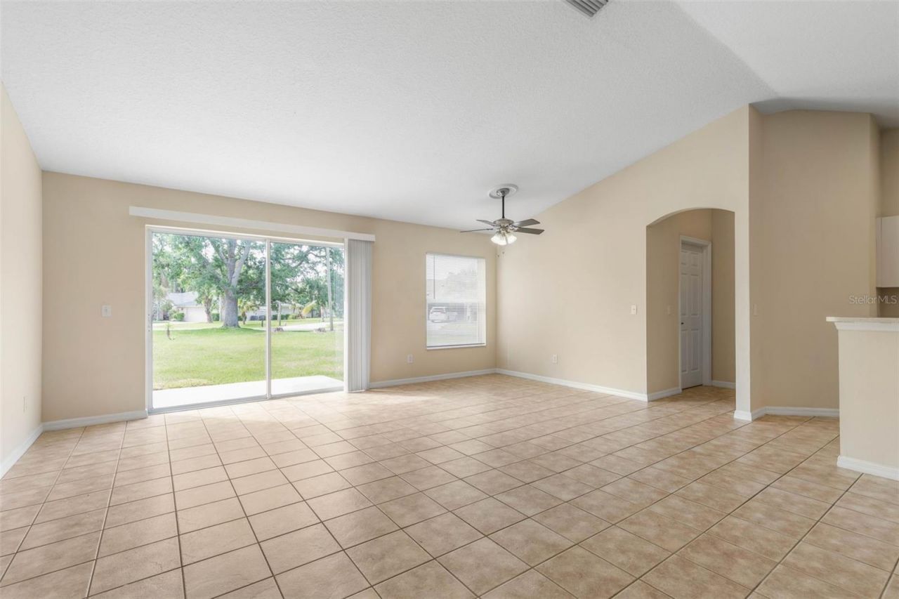 129 Bayside Drive, Palm Coast, FL 32137 Photo