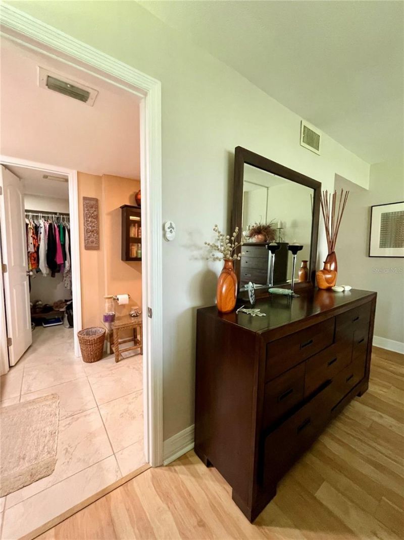7893 Sailboat Key Boulevard S, Unit 101, South Pasadena, FL 33707 Photo