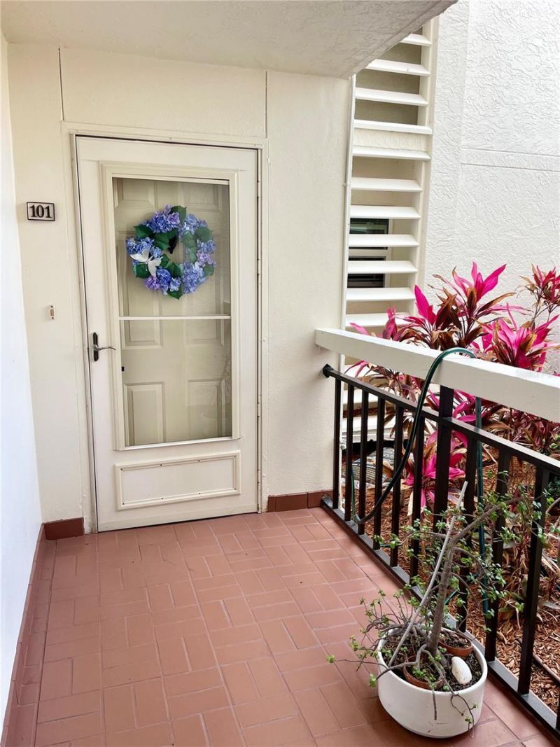 7893 Sailboat Key Boulevard S, Unit 101, South Pasadena, FL 33707 Photo