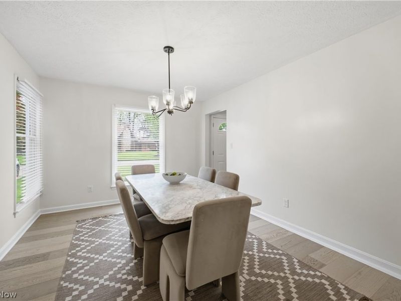 505 Sycamore Trail, Cortland, OH 44410 Photo 11