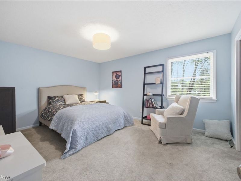 505 Sycamore Trail, Cortland, OH 44410 Photo 18