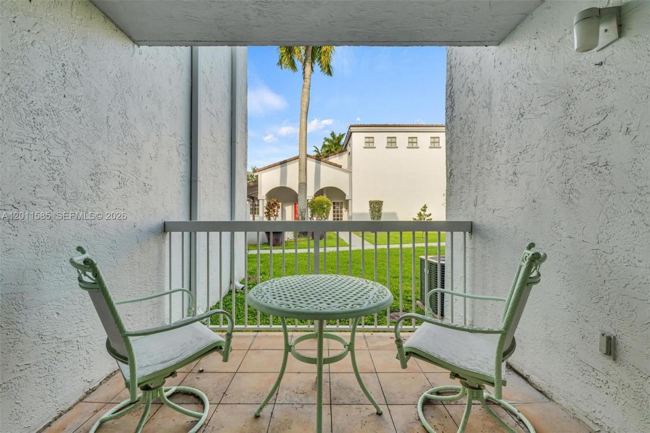 4647 NW 97th Pl , Unit 151, Doral, FL 33178 Photo