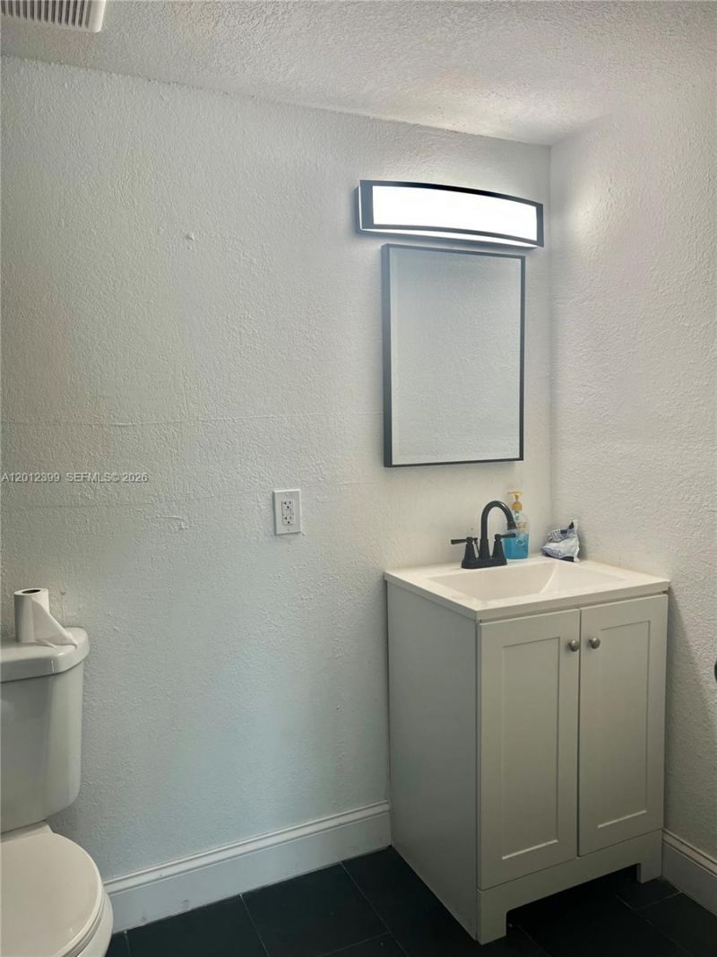 12040 N Miami Ave , North Miami, FL 33168 Photo