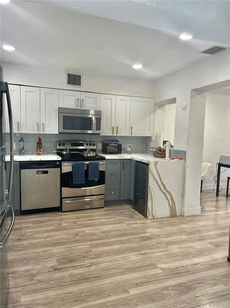 12040 N Miami Ave , North Miami, FL 33168 Photo