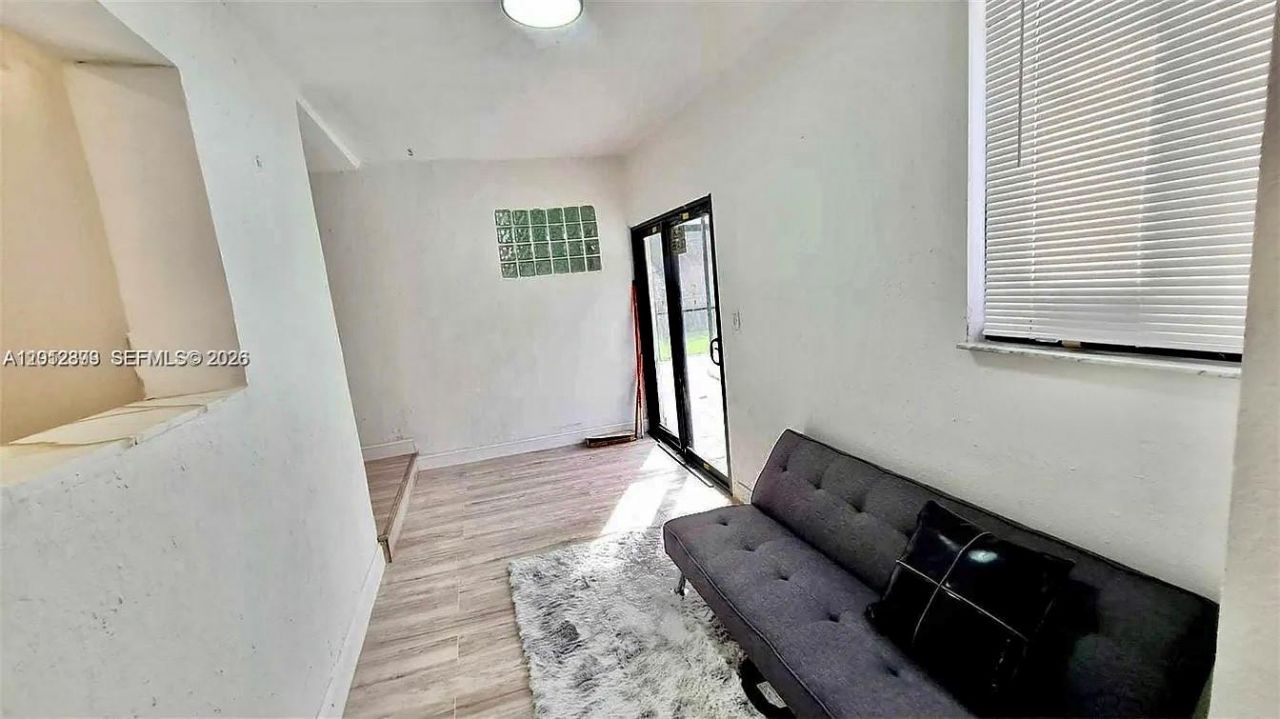12040 N Miami Ave , North Miami, FL 33168 Photo