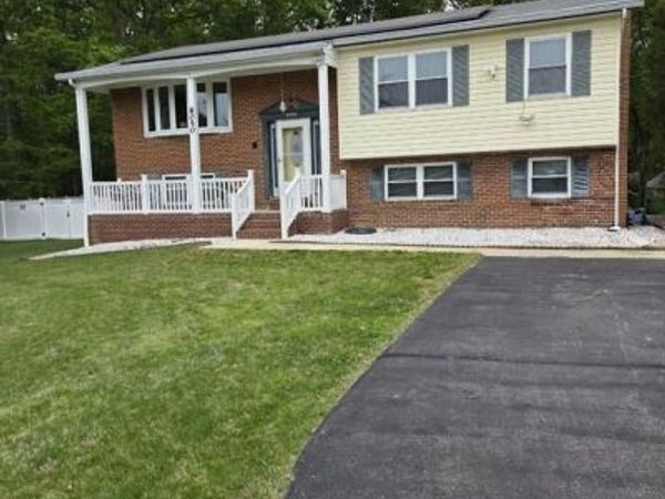 8050 POMFRET ROAD, POMFRET, MD 20675