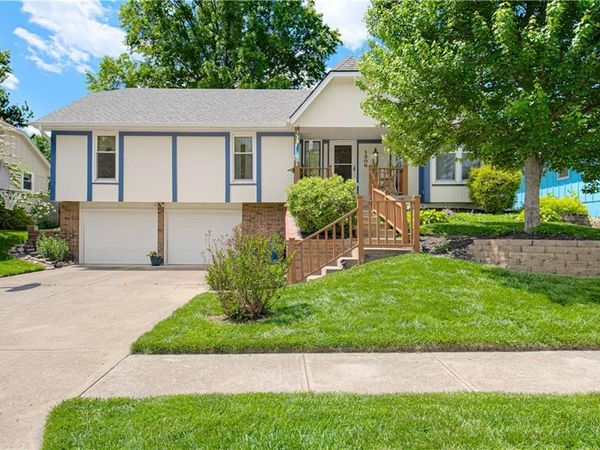 1306 Downing Street, Liberty, MO 64068