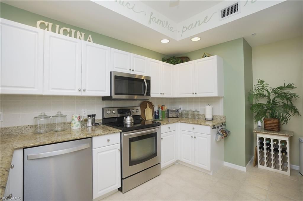 3435 Laurel Greens Ln S, Unit 102, Naples, FL 34119 Photo