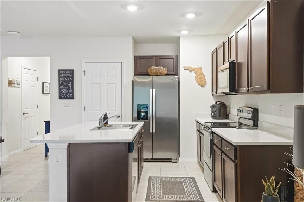 15229 Wildflower Cir , Naples, FL 34119 Photo