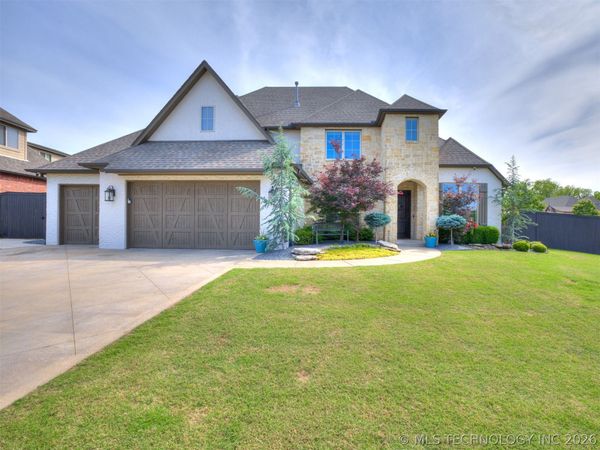 9410 E 106th Place S, Tulsa, OK 74133