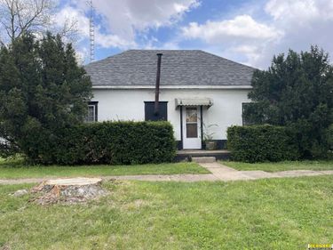 403 Carol Street , Talmage, NE 68448