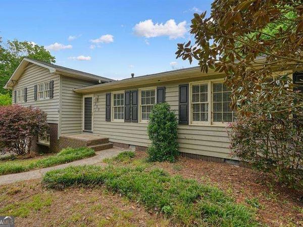308 River Bluff Drive, Woodstock, GA 30188