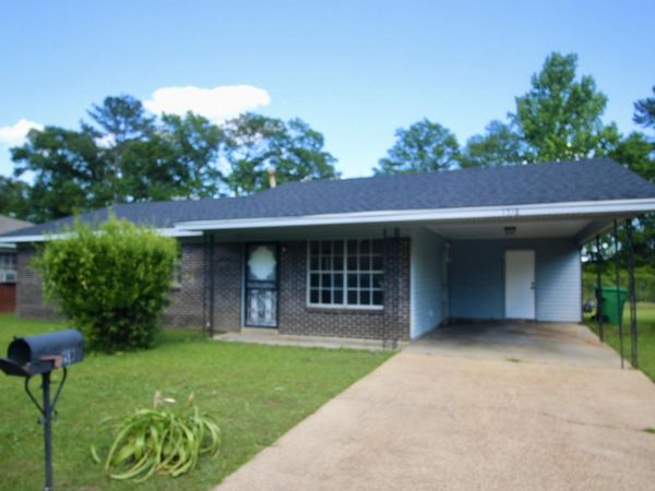 1518 N 27th, Columbus, MS 39701