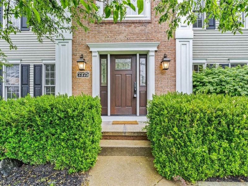 7375 Burntwood Way, Hudson, OH 44236 Photo 2