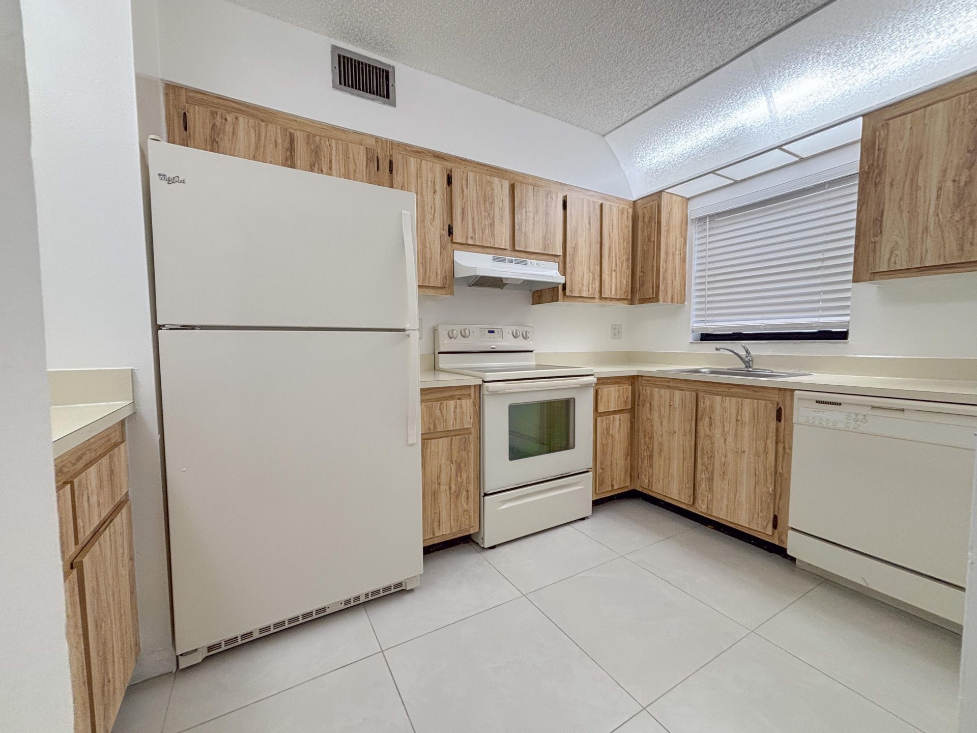 8502 NW 35th Court, Unit 8508, Coral Springs, FL 33065 Photo