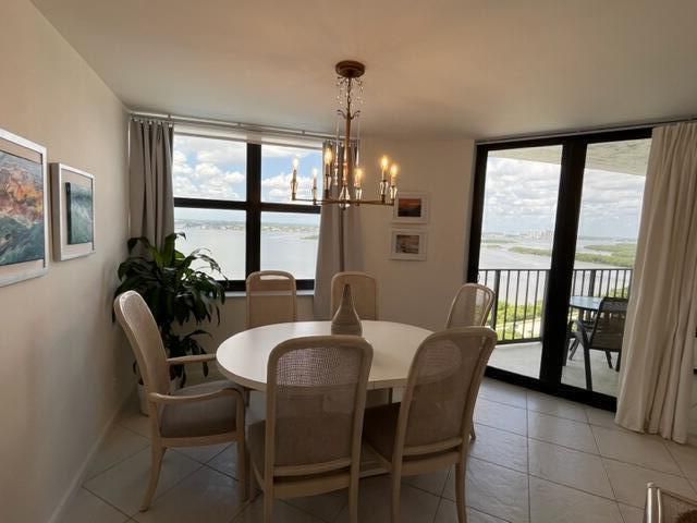 5420 N Ocean Drive, Unit 1705, Singer Island, FL 33404 Photo
