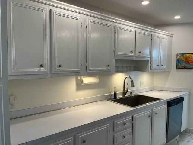 5420 N Ocean Drive, Unit 1705, Singer Island, FL 33404 Photo