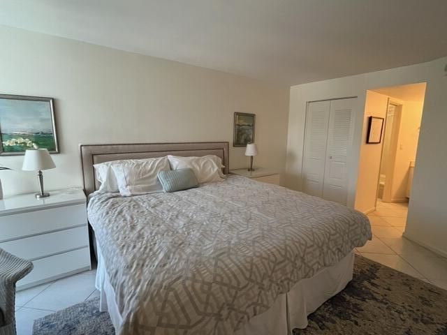 5420 N Ocean Drive, Unit 1705, Singer Island, FL 33404 Photo
