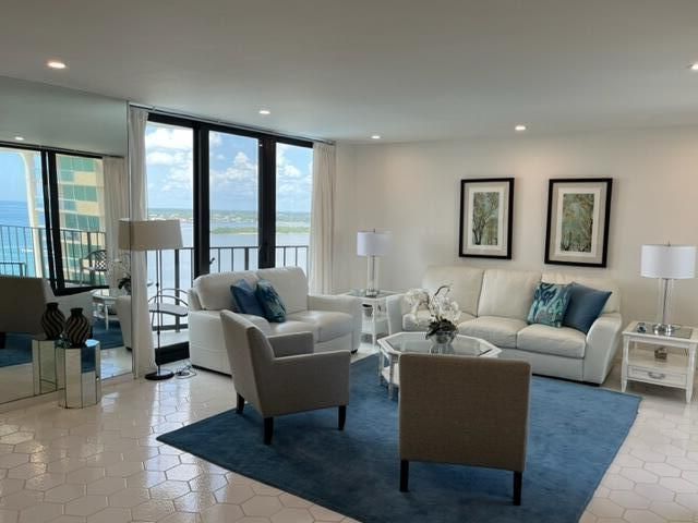 5420 N Ocean Drive, Unit 1705, Singer Island, FL 33404 Photo