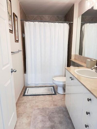 625 Casa Loma Boulevard, Unit Lower Pent, Boynton Beach, FL 33435 Photo
