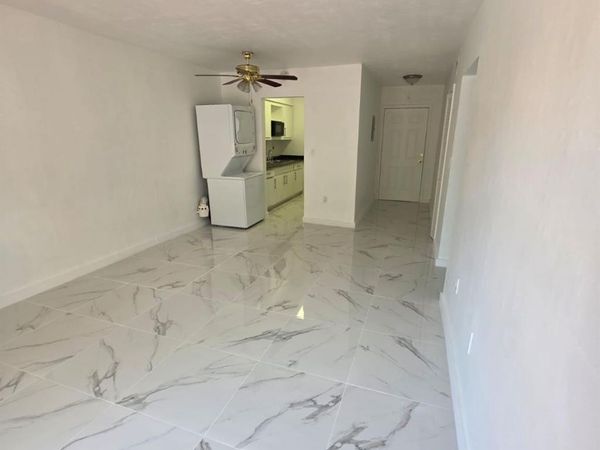 2441 NW 13th Street, Unit 76, Miami, FL 33125