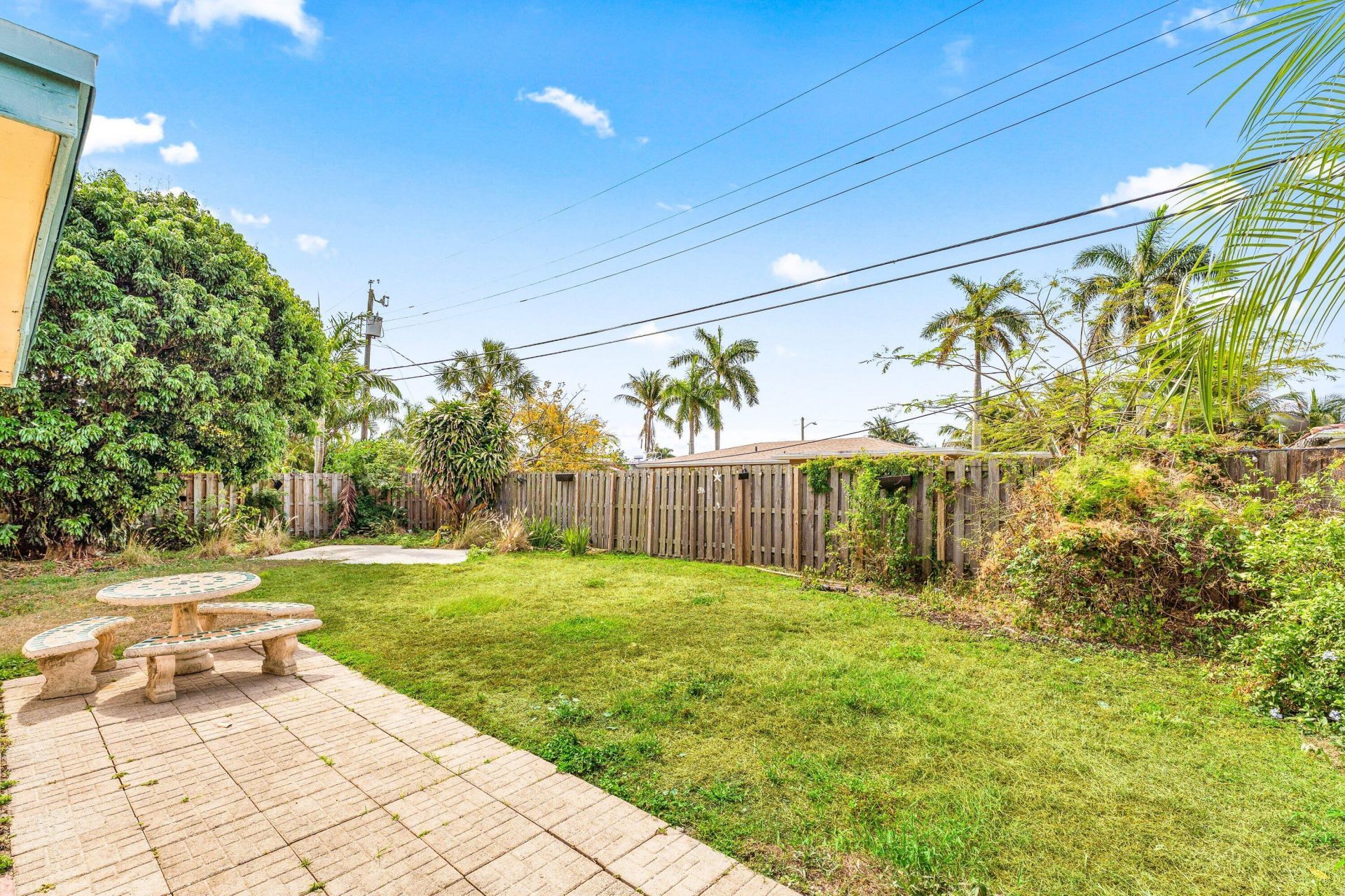 360 NE 23rd Way, Boca Raton, FL 33431 Photo