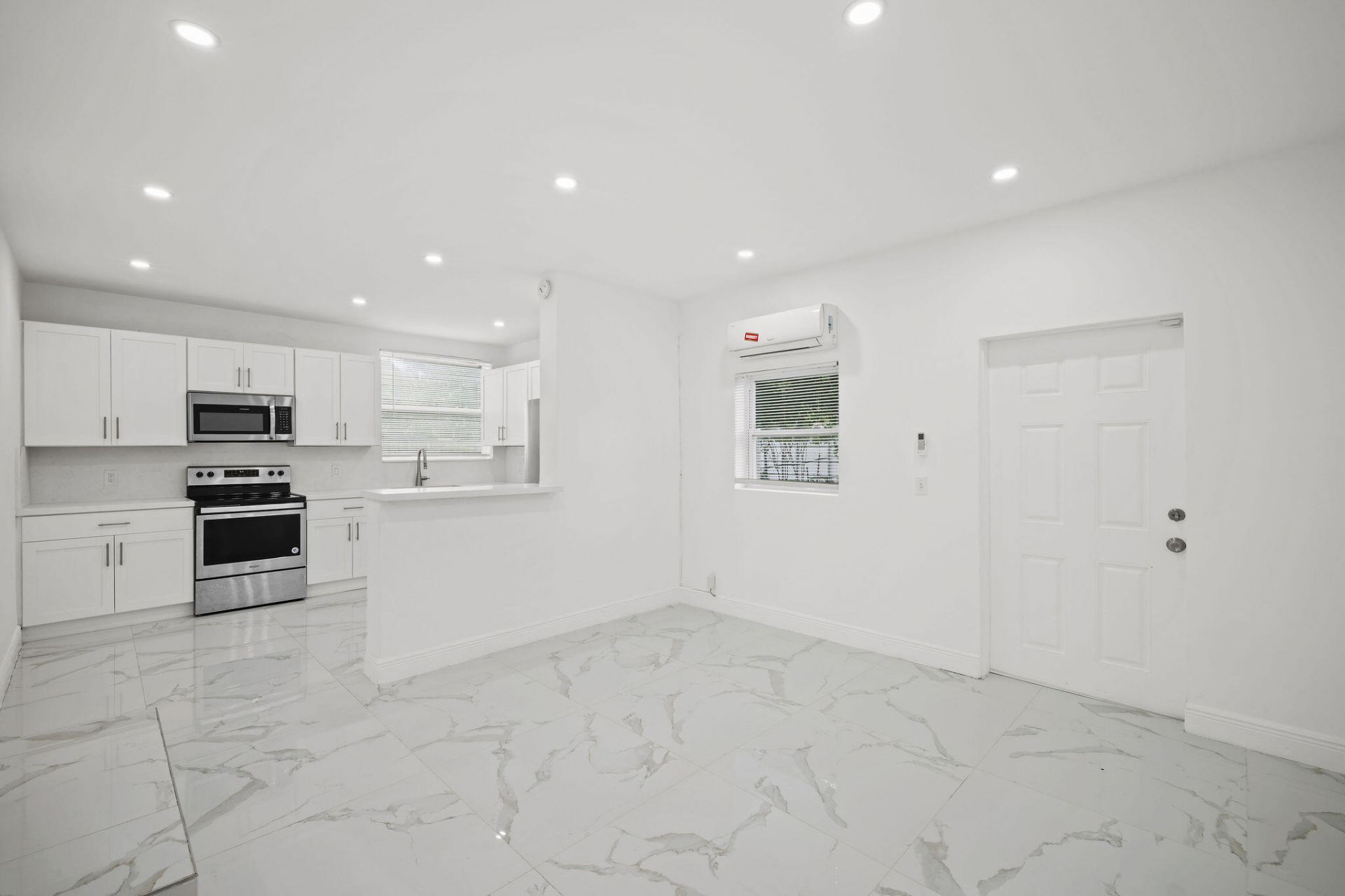 332 NW 97th Street, Miami, FL 33150 Photo