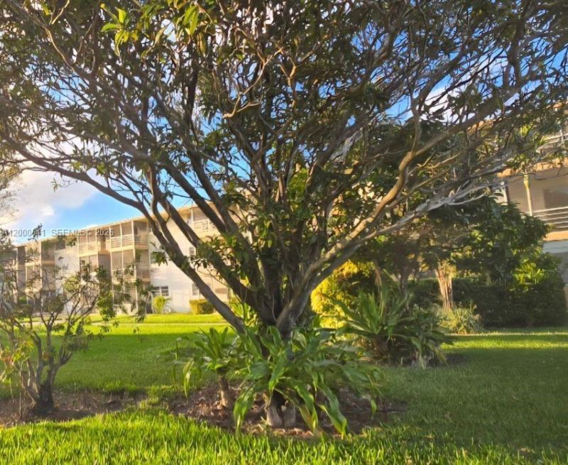 16900 NE 14 , Unit 109, Miami, FL 33162 Photo