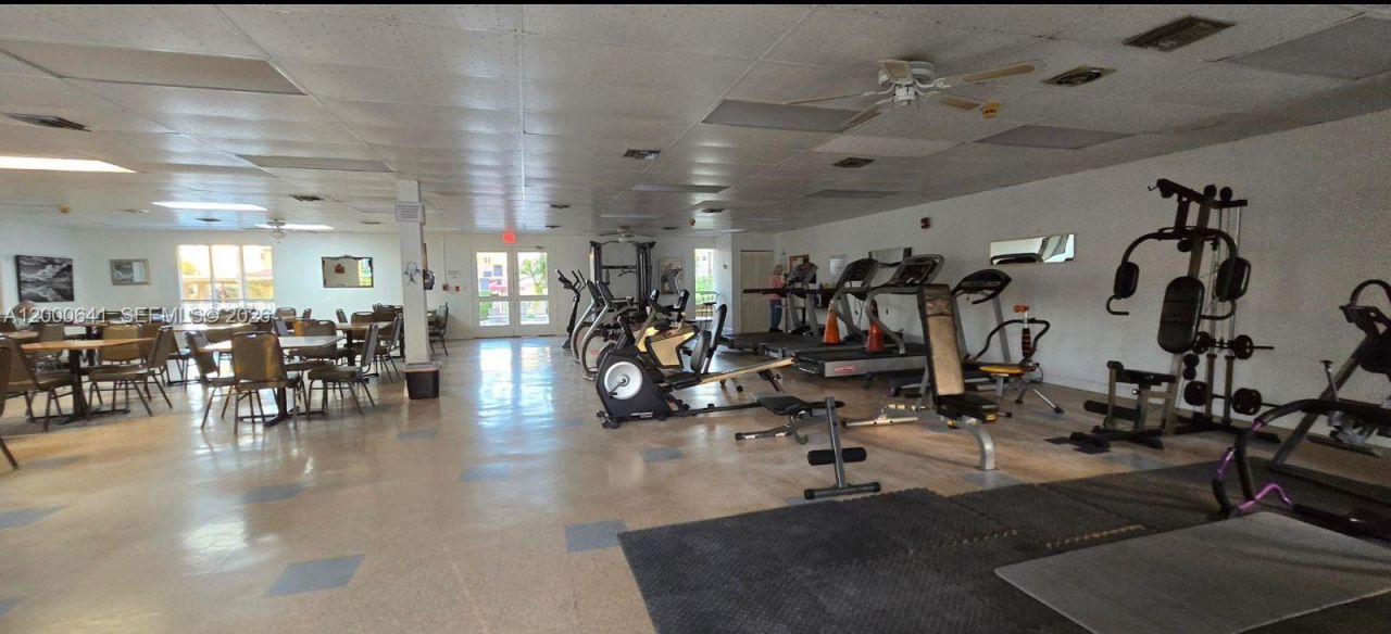 16900 NE 14 , Unit 109, Miami, FL 33162 Photo