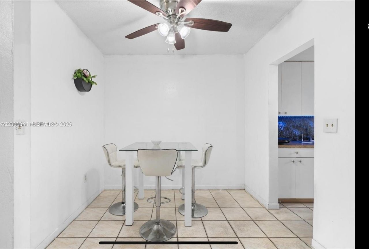 16900 NE 14 , Unit 109, Miami, FL 33162 Photo