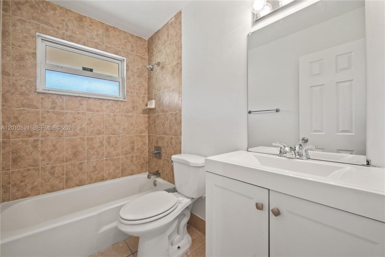 608 SW 16th Ave, Fort Lauderdale, FL 33312 Photo