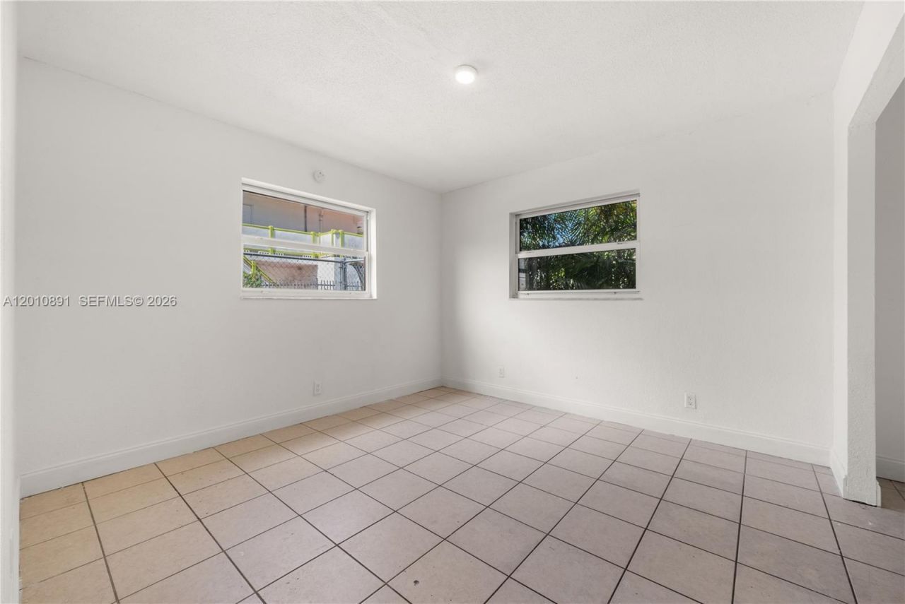 608 SW 16th Ave, Fort Lauderdale, FL 33312 Photo
