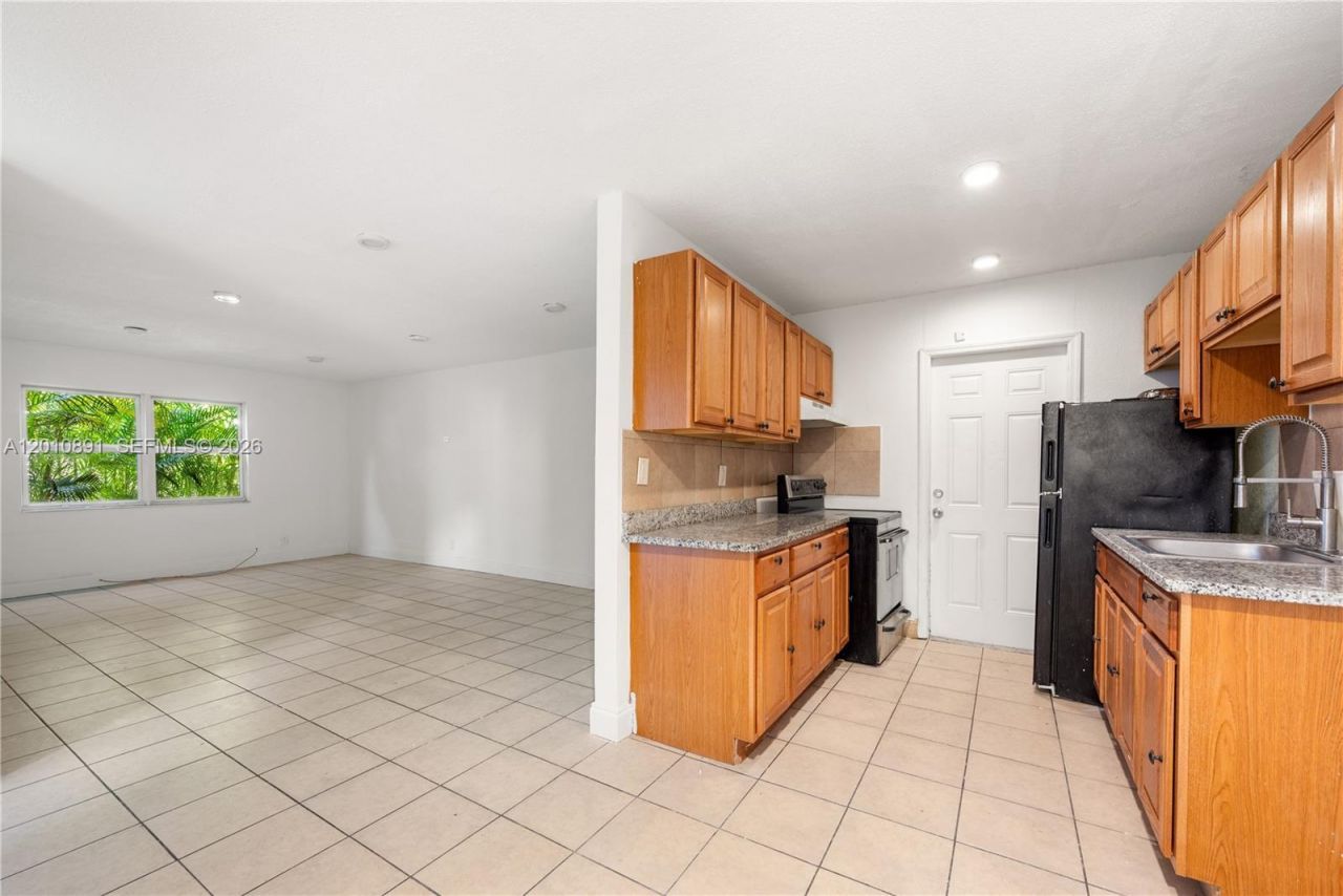 608 SW 16th Ave, Fort Lauderdale, FL 33312 Photo