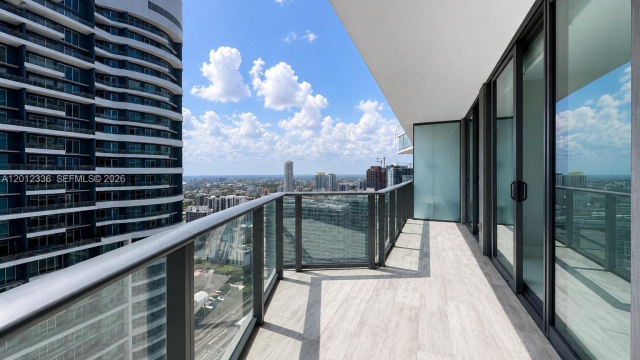 1300 S Miami Ave , Unit 4507, Miami, FL 33130 Photo