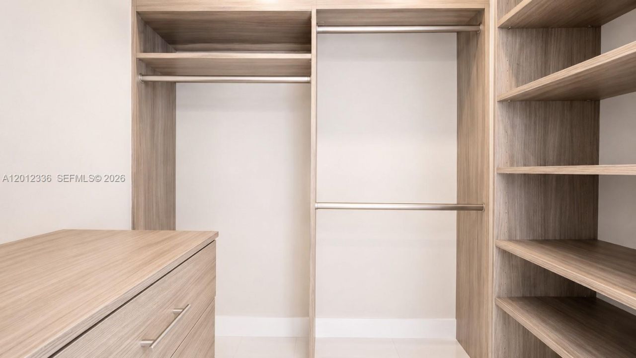 1300 S Miami Ave , Unit 4507, Miami, FL 33130 Photo