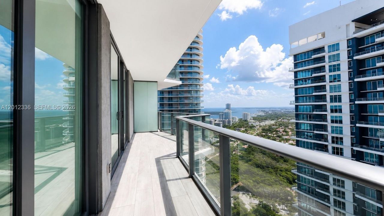 1300 S Miami Ave , Unit 4507, Miami, FL 33130 Photo