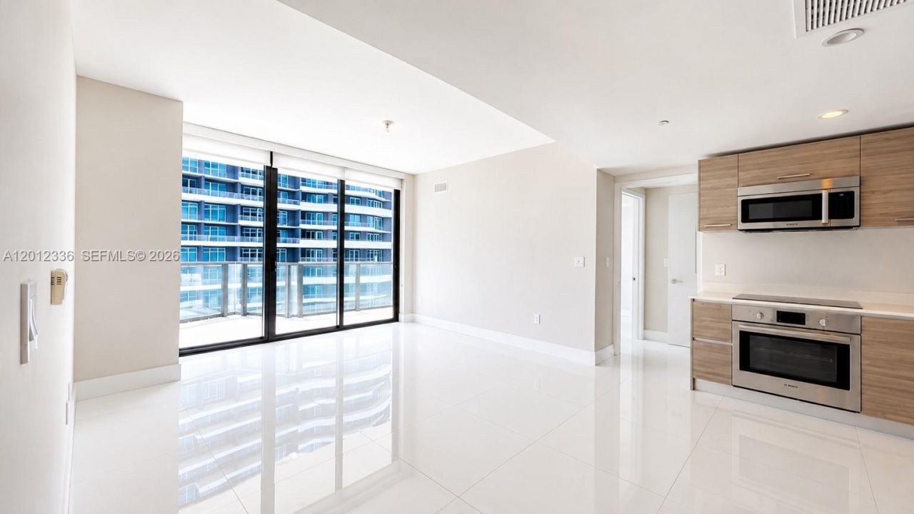 1300 S Miami Ave , Unit 4507, Miami, FL 33130 Photo