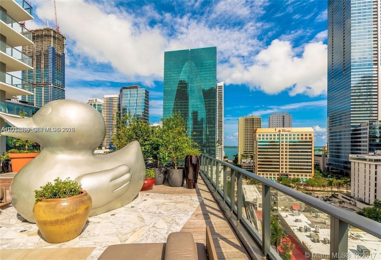 1300 S Miami Ave , Unit 4507, Miami, FL 33130 Photo