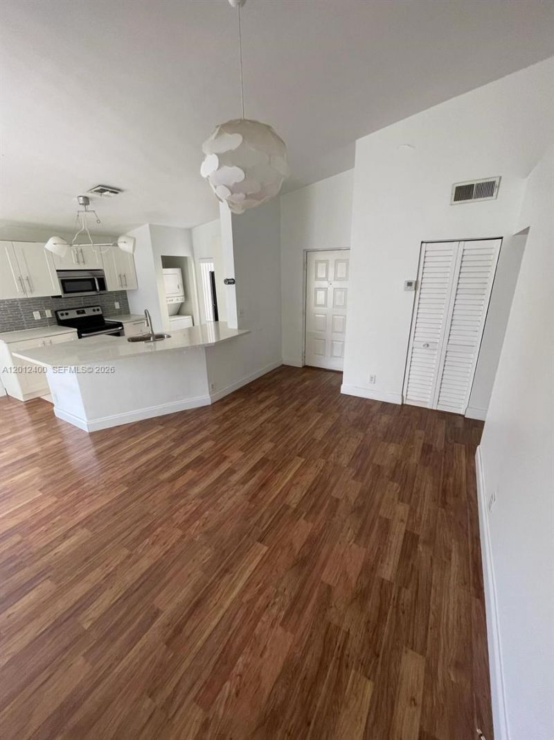 9999 Summerbreeze Dr, Unit 212, Sunrise, FL 33322 Photo